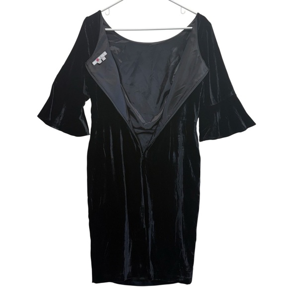 Boden Aubrey Black Velvet Flounce Dress. Size 4P - Picture 11 of 15